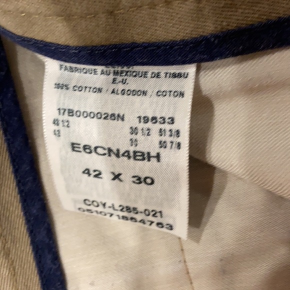 Men’s khaki. Well used. - Picture 2 of 2